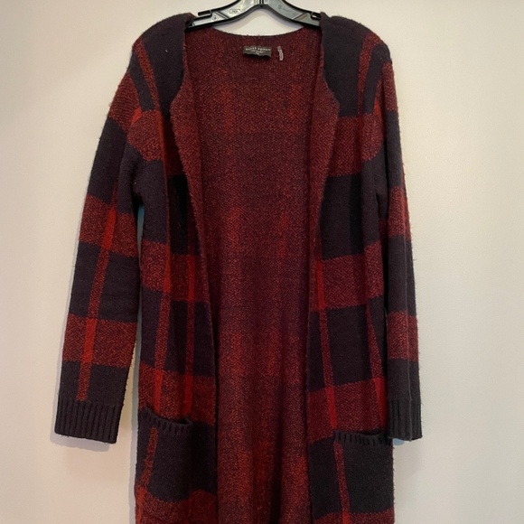 Dress Forum Sweaters - Red and black plaid shrug/cardigan